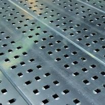 Passerelle technique de circulation en hauteur | LEEVEL