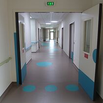 Protection aux chocs des vantaux de blocs-portes coupe-feu | CROUZICHOC